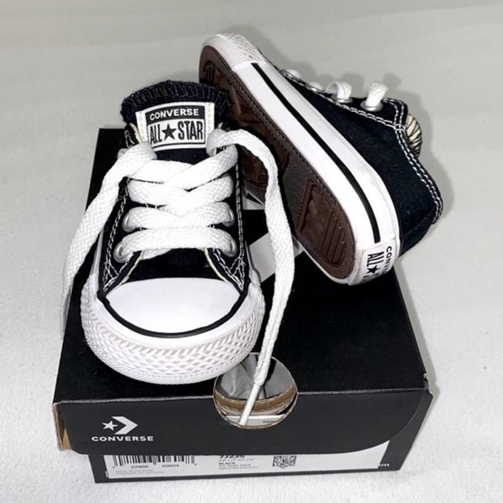 Converse Chuck Taylor All Star Lo Sneaker - Baby